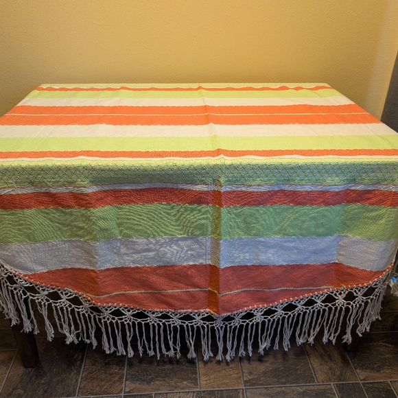 Tablecloth Made in Mexico - Picture 3 of 3